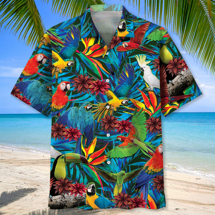 Parrot Collection Men's Hawaiian Shirt - Vibrant Tropical Aloha Shirt With Coconut Buttons