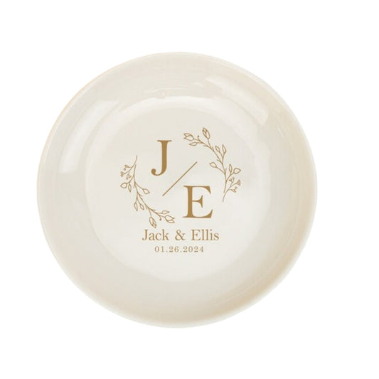 Personalized Engagement and Wedding Ring Dish, Personalized Wedding Day Jewelry Dish WD0150