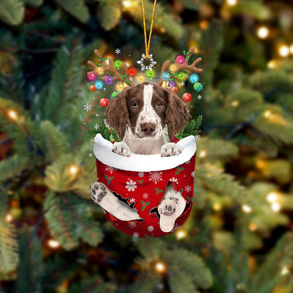 English Springer Spaniel In Snow Pocket Christmas Ornament Flat Acrylic Dog Ornament OO2390