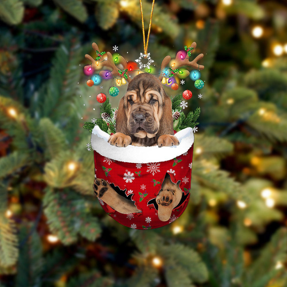 Bloodhound In Snow Pocket Christmas Ornament Flat Acrylic Dog Ornament OO2364