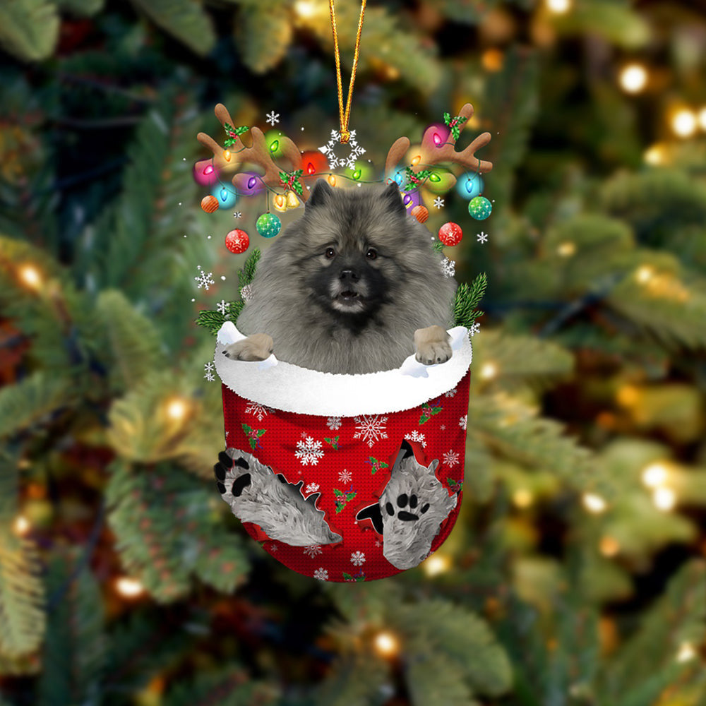 Grey Keeshond In Snow Pocket Christmas Ornament Flat Acrylic Dog Ornament OO2140