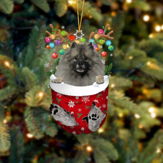 Grey Keeshond In Snow Pocket Christmas Ornament Flat Acrylic Dog Ornament OO2140