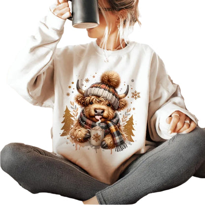 Cute Highland Cow Christmas Sweatshirt, Cow Xmas Sweatshirt 2D0532