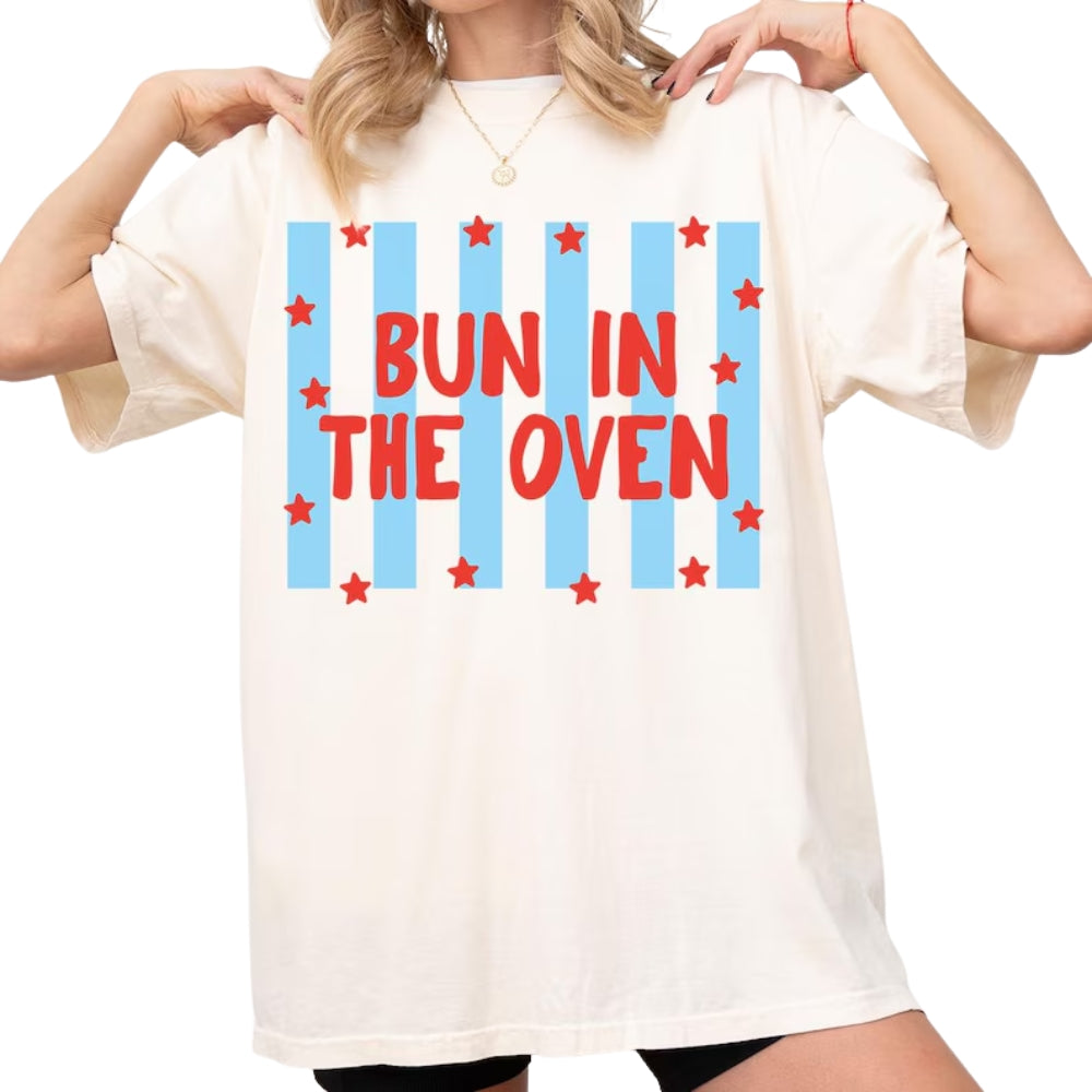Bun In The Oven Burgers On The Grill Matching Baby Reveal Matching T Shirt For Couple, Pregnancy Announcement 4th Of July Matching His Her Shirts ET0909