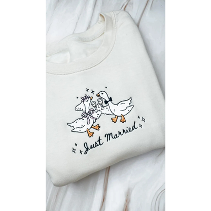 Just Married Goose Embroidered Sweatshirt For Bride And Groom, Wedding Favors Sweatshirts 2D0867