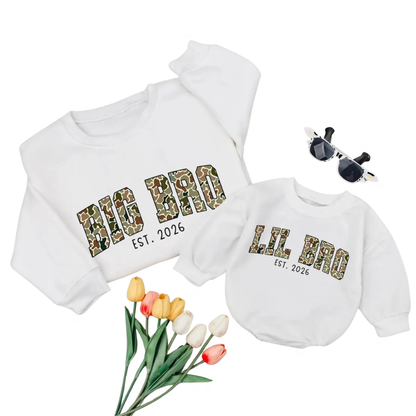 Big Bro Lil Bro Camo Custom Year Matching Sweatshirt, Custom Camouflage Brother Sweatshirt Matching ET1626