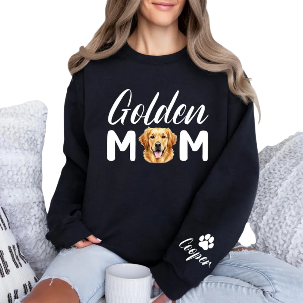 Personalized Golden Mom Sweatshirt With Dog Name, Custom Womens Golden Retriever Lover Sweatshirt 2D1003