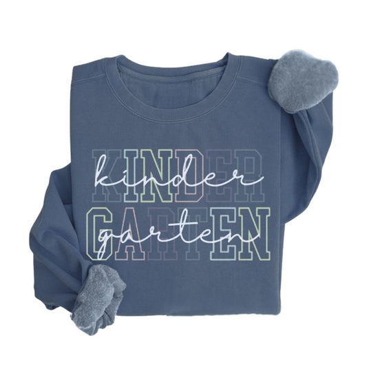 Kindergarten Teacher Sweatshirts Womens, Kindergarten Teacher Shirts 2D0161