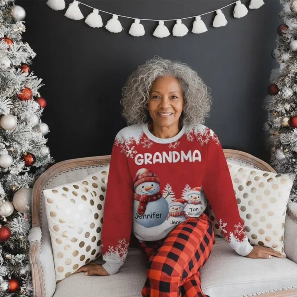 Custom Grandma Christmas 3D Sweatshirt With Kids Names, Custom Christmas Sweatshirt For Grandmother 2D1047