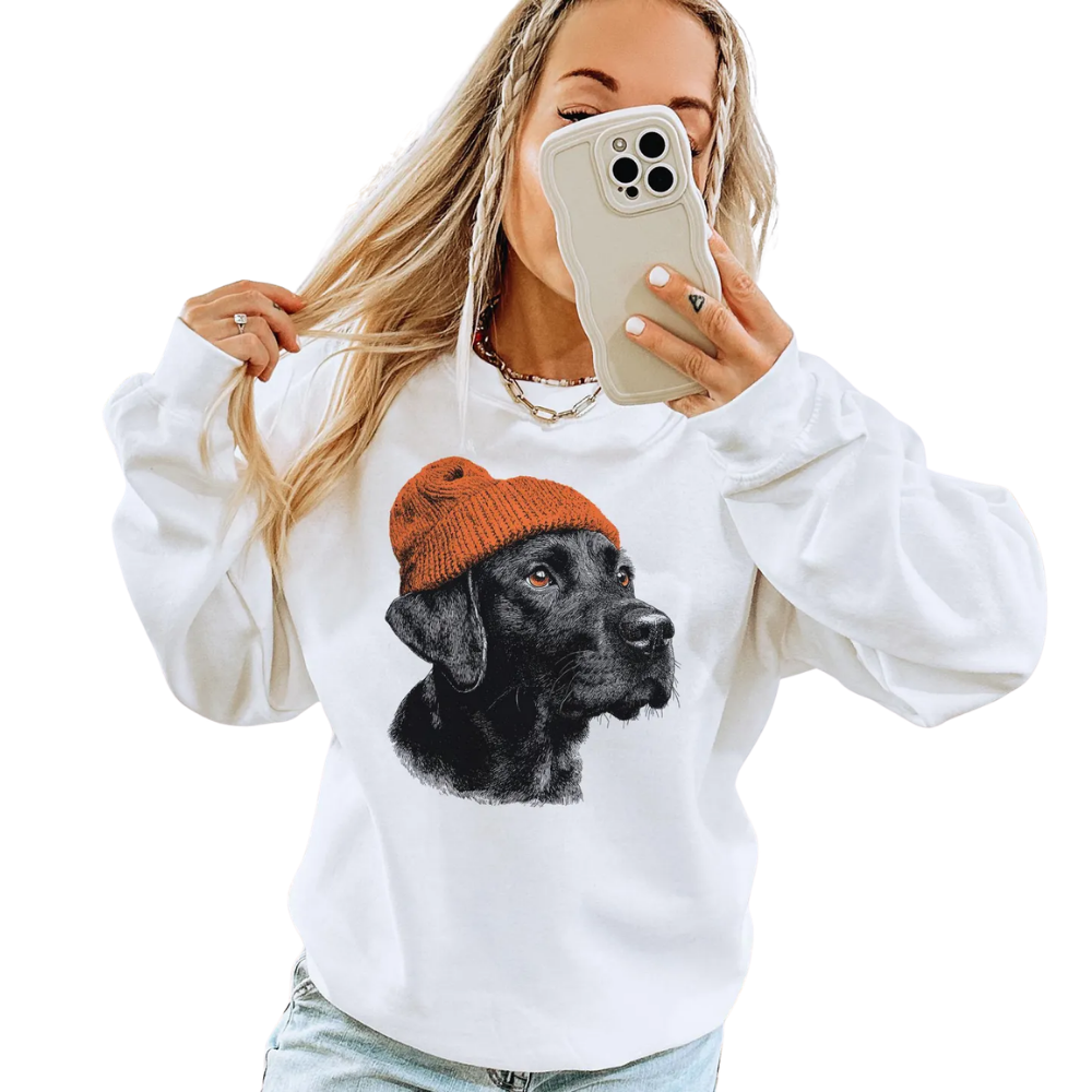 Black Lab Wearing Beanie Sweatshirt, Dog Black Lab Retro Sweatshirt 2D1035