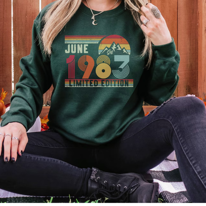 1986 Limited Edition Retro Birthday Sweatshirt, Custom Year Birthday Sweatshirts 2D0891