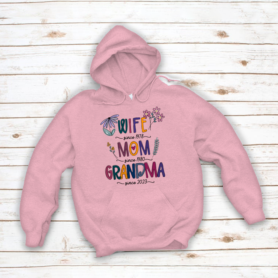 Wife Mom Grandma Since Year CTH01 Hoodie MI0757