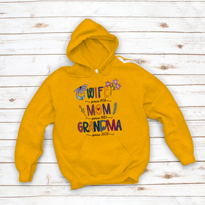 Wife Mom Grandma Since Year CTH01 Hoodie MI0757